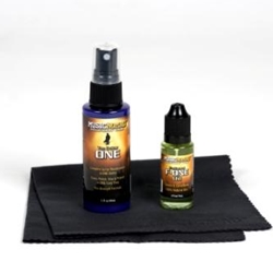 MusicNomad Premium Guitar Care Pack.; MN140