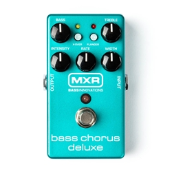 MXR M83 Bass Chorus Deluxe Effects Pedal